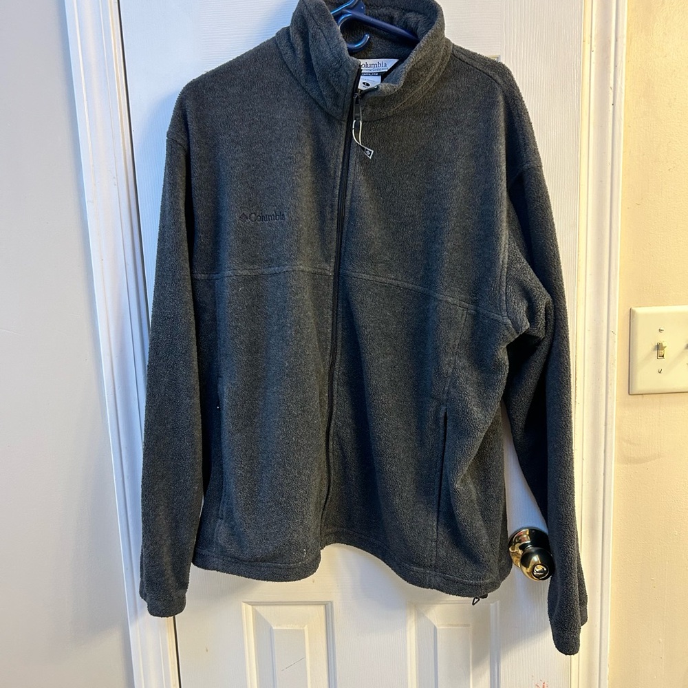 Columbia Gray Men's Full-Zip Fleece Jacket